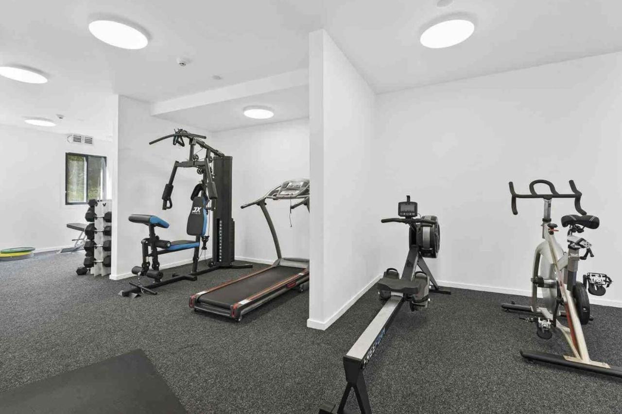 Modern 2-Bedroom Apartment 7-Mins Walk To Queenstown Luaran gambar
